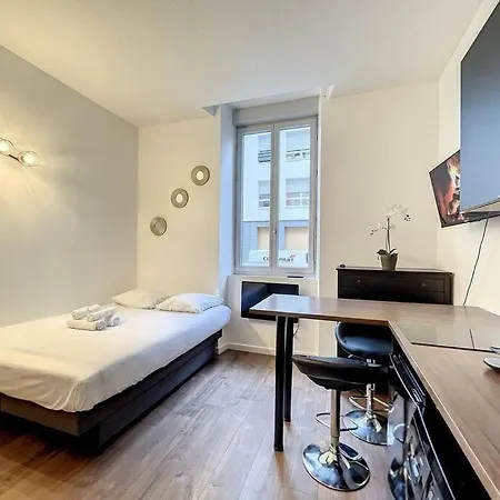 Cosy Studio, Debelle Apartamento *